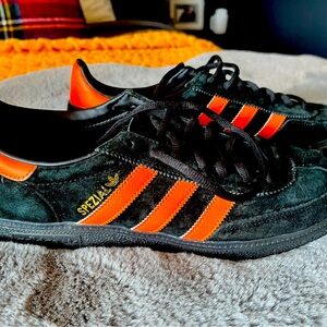 Adidas Spezial. Excellent condition. Size 10.5 Mens.